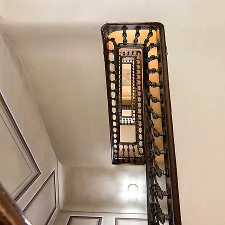 Gran Via Luxury 3br Granada