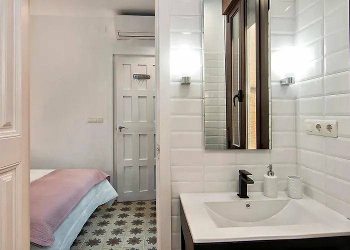 Gran Via Luxury 3br 아파트
