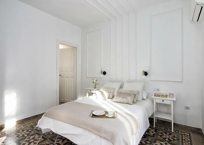 Gran Via Luxury 3br *